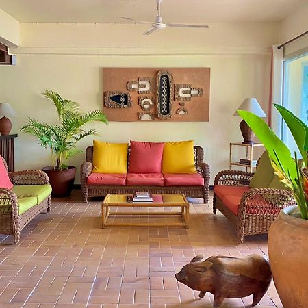 Hotel Santo Luganville Esterno foto