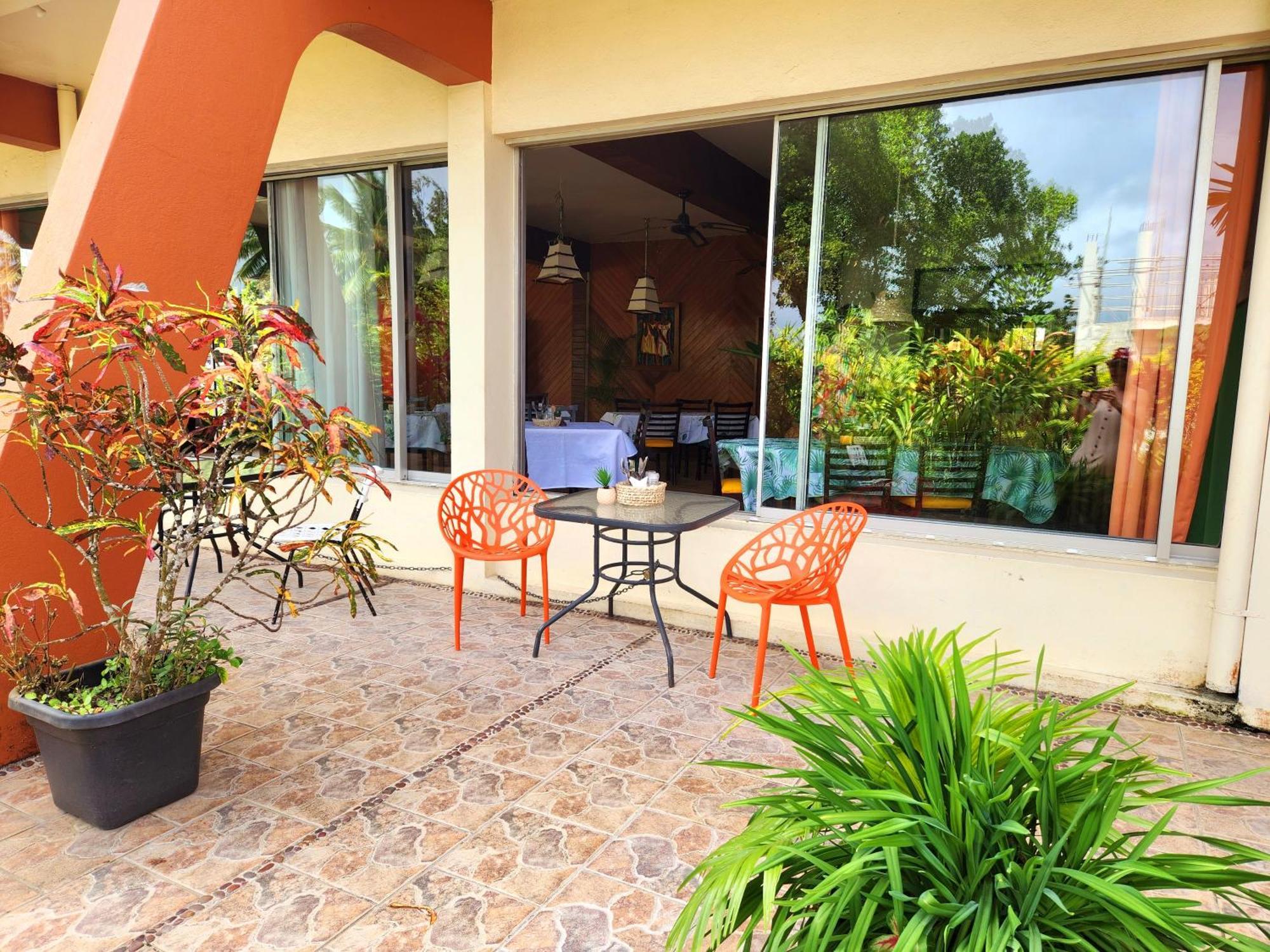 Hotel Santo Luganville Esterno foto